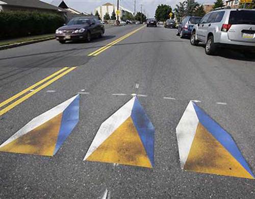 Nudging Traffic Safety By Visual Illusions - iNudgeyou